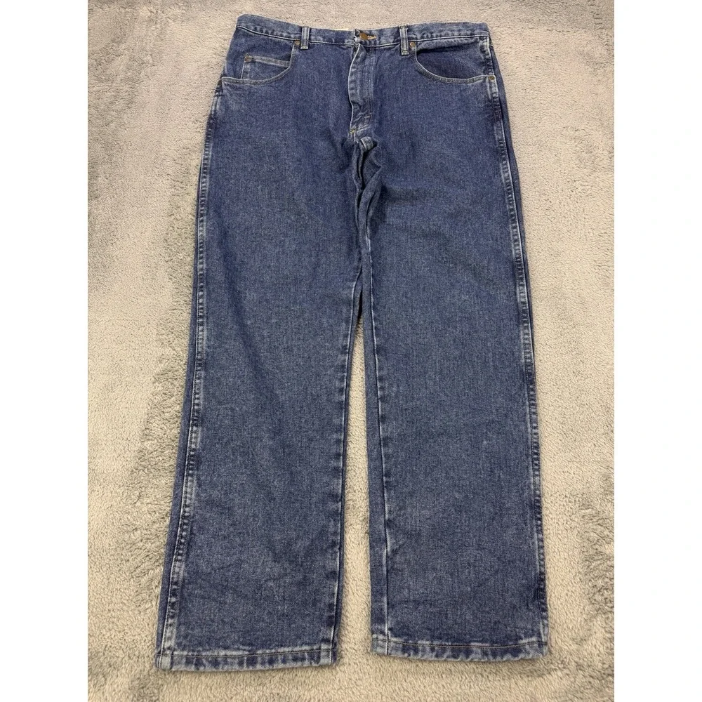 Wrangler Rugged Wear Jeans Men 38x30 Blue Relaxed Fit Straight Denim NWT‎